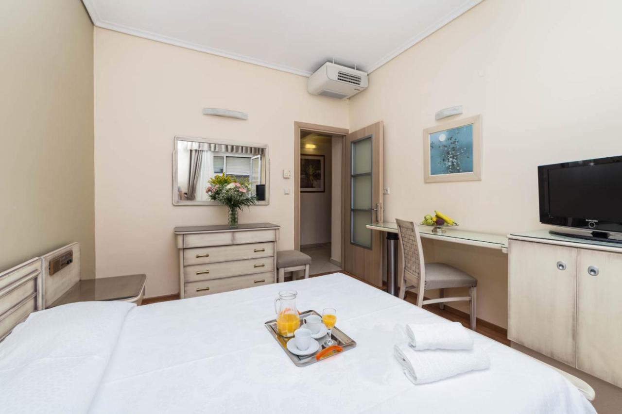 Lido Hotel Kateríni Kültér fotó